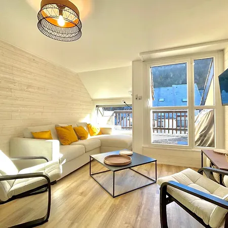Centre Village Appartement 3 Chambres Avec Terrasse Jusqu'A 6 Personnes Saint-Lary-Soulan Exterior photo